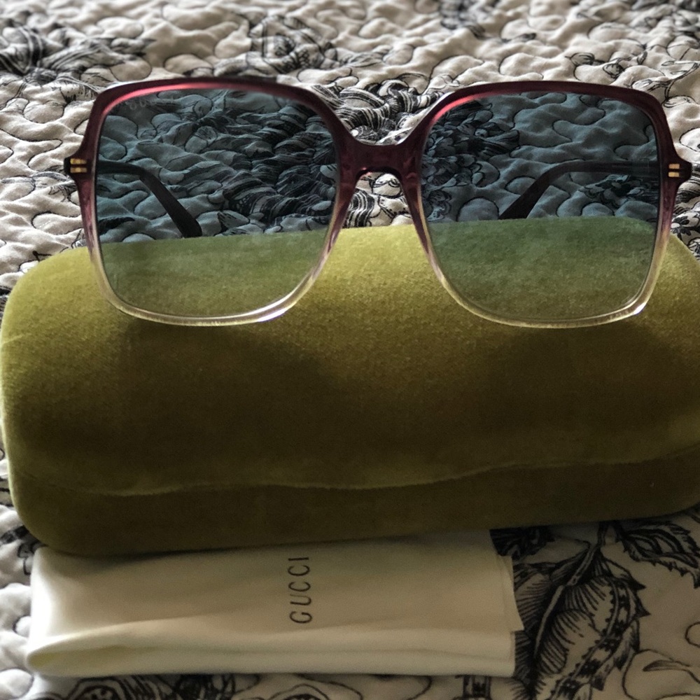 Gucci sunglasses
